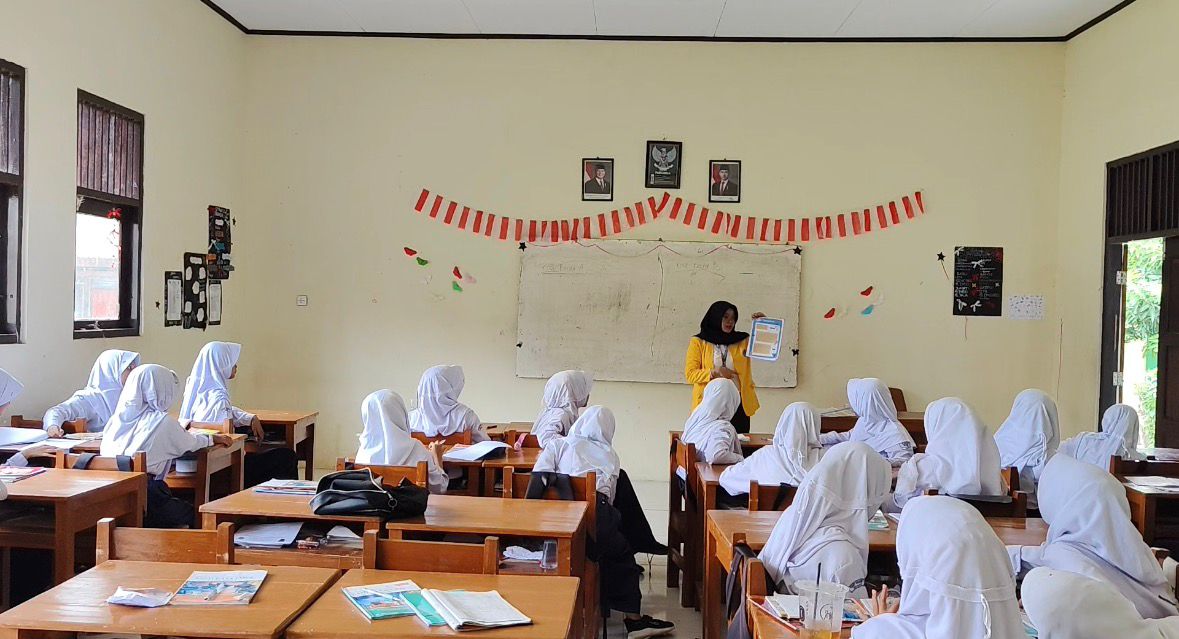 Dokumentasi praktik siklus 1 di kelas